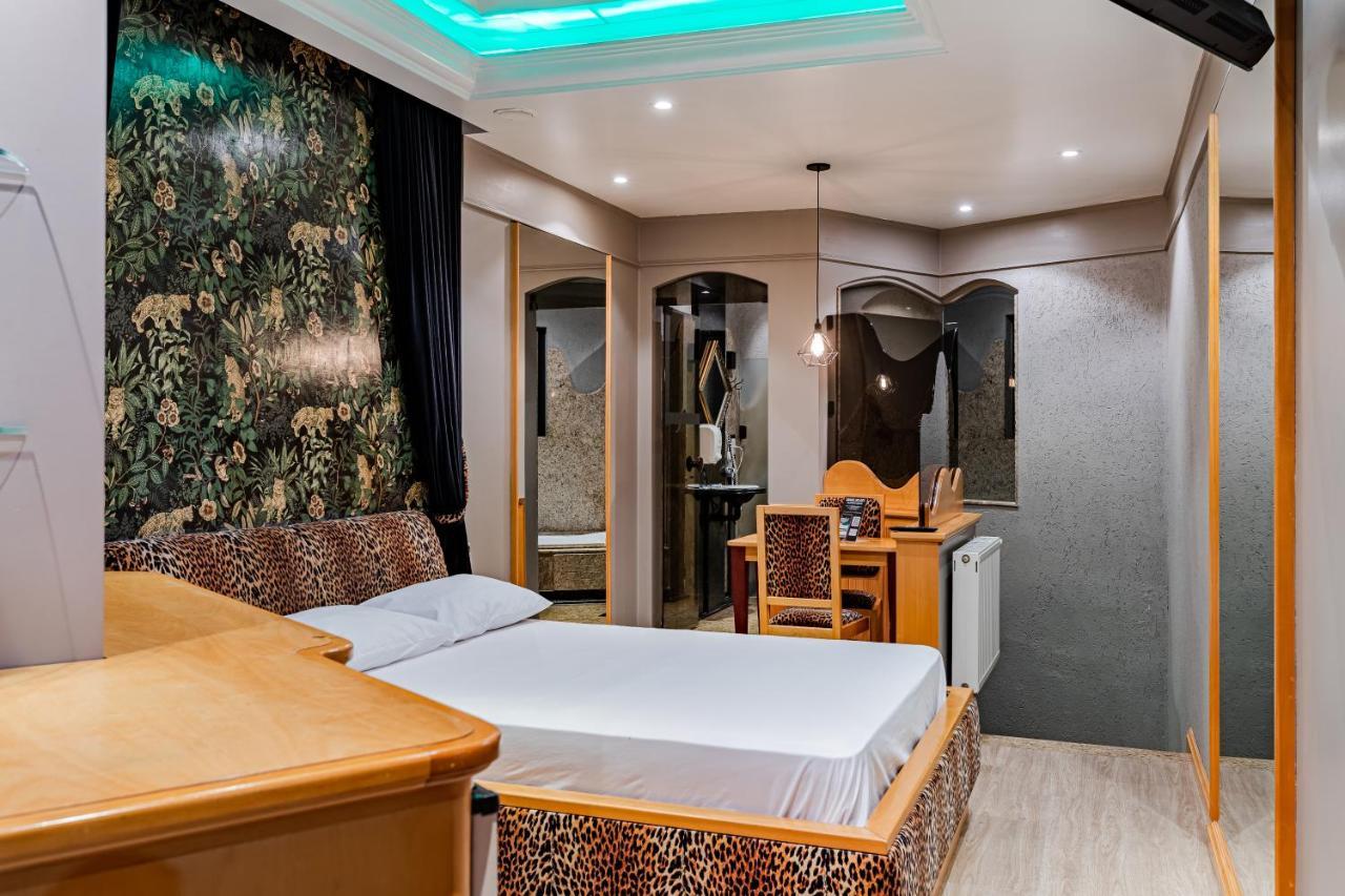 Monn Cherry Motel Лажеаду Экстерьер фото
